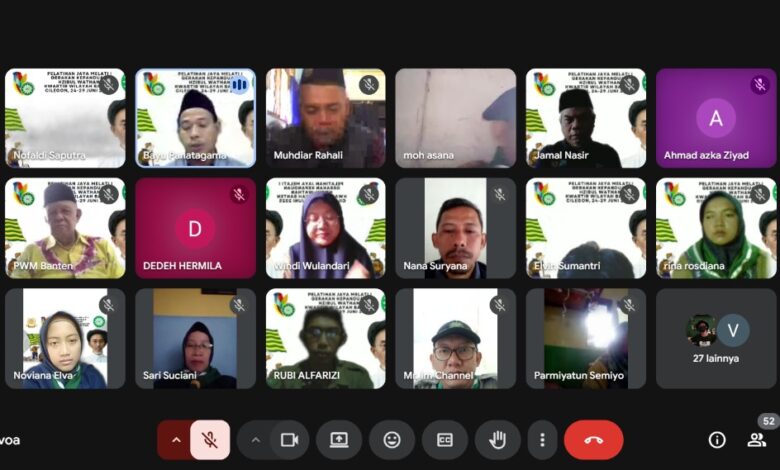 Pelatihan Jaya Melati Satu Kwarwil HW Banten Sesi Daring dibuka oleh Sekretaris Pimpinan Wilayah Muhammdiyah Banten Prof. DR. Zakaria Syafe’i, M.Pd.